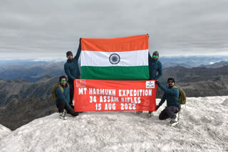 75 years of Independence celebrated at Mount Harmukh Expedition