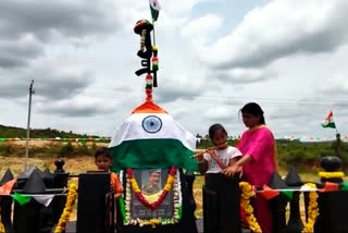tribute to soldier father by playing national anthem on flute