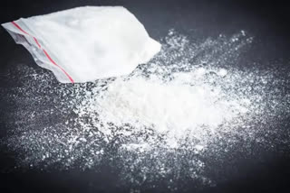 Gujarat ATS recovers 200 kg mephedrone worth Rs 1000 crore from warehouse  Gujarat ATS  1000 crore worth drugs siezed from gujarat  എടിഎസ്  മെഫെഡ്രോൺ  ആന്‍റി ടെററിസ്‌റ്റ് സ്‌ക്വാഡ്  ഗുജറാത്ത് മയക്കുമരുന്ന് വേട്ട  ഗുജറാത്ത്