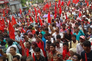 police and cpim suporters clash