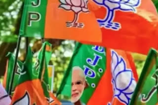 CVoter National Mood Tracker, Indians divided about BJP promoting dynasty politics