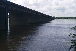 Dholpur Villages under Flood Threat