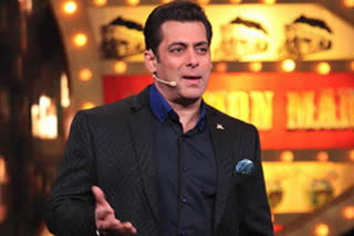 Bigg Boss Salman khan,Bigg Boss Salman khan fees,Salman khan fees,Bigg Boss fees,salman fees for bigg boss,Bigg Boss 16 salman khan fees,Bigg Boss 16 salman khan fee,Bigg Boss 16,Salman Khan charge 1000 Crore to host Bigg Boss 16,ಭಾರತದ ಅತ್ಯಂತ ಜನಪ್ರಿಯ ರಿಯಾಲಿಟಿ ಟಿವಿ ಶೋ,ಸಲ್ಮಾನ್ ಖಾನ್ ನಡೆಸಿಕೊಡುವ ರಿಯಾಲಿಟಿ ಟಿವಿ ಶೋ,ರಿಯಾಲಿಟಿ ಟಿವಿ ಶೋ ಬಿಗ್ ಬಾಸ್,ಹಿಂದಿನ ಬಿಗ್ ಬಾಸ್ ಸೀಸನ್​ 16,ಬಿಗ್ ಬಾಸ್ ನಡೆಸಿಕೊಡಲು ಸಲ್ಮಾನ್​ ಖಾನ್​ ಪಡೆಯುವ ಸಂಭಾವನೆ,ಸಲ್ಮಾನ್​ ಖಾನ್​ ಸಂಭಾವನೆ,ಸಲ್ಮಾನ್​ ಖಾನ್ ಟಾಪ್​ ಸಿನಿಮಾ