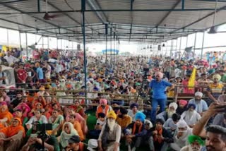 UP  Lakhimpur Kheri  Farmers on 75 hour long sit in protest in Lakhimpur  Farmers on protest  Farmers on protest in Lakhimpur Kheri  75 hour long sit in protest  വീണ്ടും തെരുവിലിറങ്ങി കര്‍ഷകര്‍  ലഖിംപൂര്‍ ഖേരിയില്‍ 75 മണിക്കൂര്‍ നീളുന്ന കുത്തിയിരിപ്പ് സമരം  ലഖിംപൂർ ഖേരി കൂട്ടക്കൊല  Lakhimpur Kheri massacre  ഉത്തർപ്രദേശ്  ലഖിംപൂർ ഖേരി  രാകേഷ് ടികായത്  Rakesh Tikait