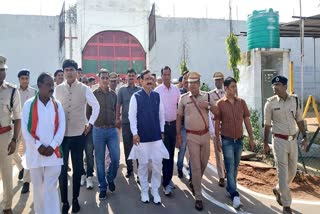 Narrottam Mishra celebrated Janmashtami in Gwalior Central Jail