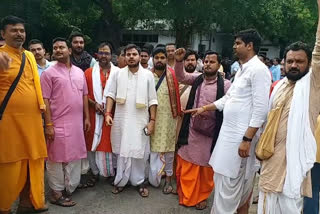 Gwalior Brahmin society Protest at SP Office