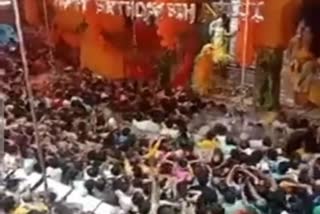 2-devotees-died-due-to-suffocation-in-mathura