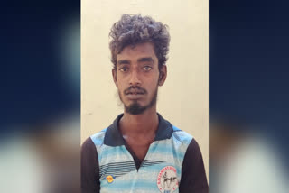 bike theft  youth arrested  youth arrested for involved in bike theft  youth arrested for bike theft  வாகன சோதனையில் சிக்கிய இளைஞர்  பல லட்சம் மதிப்பினாக வாகனங்கள் பறிமுதல்  வாகன திருட்டு  இருசக்கர வாகன திருட்டு  வாகன தணிக்கையில் ஈடுபட்டிருந்த காவல்துறையினர்  வையம்பட்டி காவல் நிலையம்