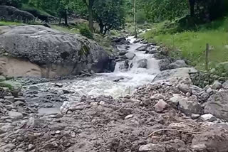 Cloudburst in ganderbal: بادل پھٹنے سے ہوئے نقصان کا جائزہ لینے کی اپیل