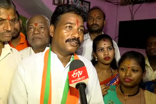 interview with BJP activist Satyanarayana and his family on Amit Shah visitation