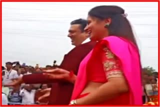 MP Navneet Rana Danced with Govinda