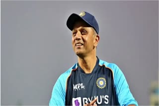 Rahul Dravid infected with COVID report