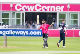 Cheteshwar Pujara hits 3rd century in One Day Cup against Middlesex, smashes 132 runs in 90 balls
