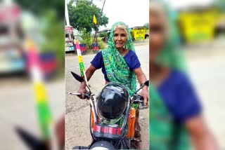 80 years old lady drive bike 600 km to baba ramdevra temple  in mp
