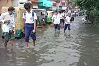 Several places in South 24 Parganas Water logged due to overnight rain