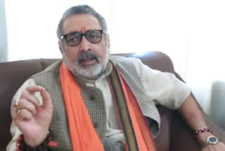 giriraj singh attack on cm nitish