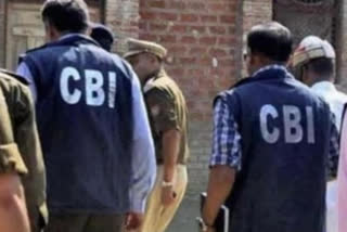 RJD नेताओं के ठिकानों पर CBI का छापा