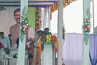 Gumla MLA Bhushan Tirkey controversial speech in CM Hemant Soren public meeting in Latehar