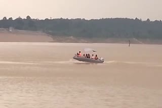 CM Hemant Soren and MLAs boating in Latratu Dam