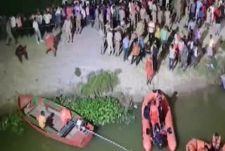 Tractor-trolley falls in Garra river in UP's Hardoi