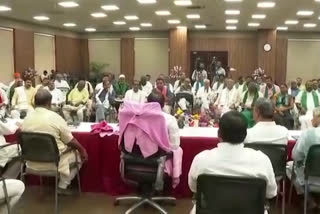 CM KCR brainstorms with national farmer leaders for second day