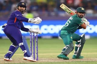 भारताने पाकिस्तानला १४७ धावांवर रोखले