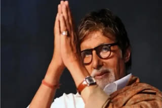 Amitabh Bachchan statue at New Jersey home