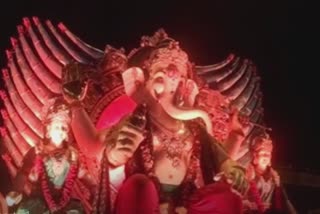 ગુજરાતમાં સૌ પ્રથમવાર પ્રદૂષણ મુક્ત ગણેશજીની મૂર્તિનું આગમન, નાસિક ઢોલ પર નાચ્યા લોકો
