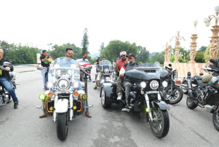 harley davidson bike riders gallery,harley davidson bike price,9th South Hog Rally,ಹಾರ್ಲೆ ಡೇವಿಡ್ಸನ್​ ಬೈಕ್ ಜಾಥಾ,ರಾಮೋಜಿ ಫಿಲ್ಮ್ ಸಿಟಿ,9ನೇ ದಕ್ಷಿಣ ಹಾಗ್​ ರ‍್ಯಾಲಿ,ನೆಚ್ಚಿನ ಹಾರ್ಲೆ ಡೇವಿಡ್ಸನ್​ ಬೈಕ್​,ಹಾರ್ಲೆ ಡೇವಿಡ್ಸನ್ ಬೈಕ್​ಗಳು