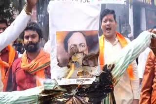 Hindu Mahasabha burns effigy Telangana government