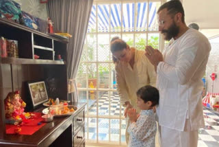 pictures of Taimur and Jeh Ali Khan,adorable pictures of Taimur and Jeh Ali Khan,kareena kapoor saif ali khan sons,kareena saif kids pictures,kareena kapoor family pictures,Jeh Ali Khan pictures,taimur ali khan pictures,ಸೈಫ್ ಅಲಿ ಖಾನ್​ ಪುತ್ರರು,ಸೈಫ್ ಅಲಿ ಖಾನ್​ ಕುಟುಂಬ,ಸೈಫ್ ಅಲಿ ಖಾನ್ ಮತ್ತು ​ಕರೀನಾ ಕಪೂರ್ ಖಾನ್,ಸೈಫ್ ಅಲಿ ಖಾನ್ ಮತ್ತು ​ಕರೀನಾ ಕಪೂರ್ ಖಾನ್ ಪುತ್ರರು,ತೈಮೂರ್ ಅಲಿ ಖಾನ್​ ಫೋಟೋಗಳು,ಜೆಹ್ ಅಲಿ ಖಾನ್ ಫೋಟೋಗಳು