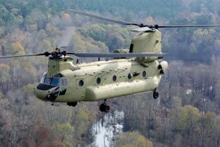 US Army Grounds Entire Fleet of Chinook Helicopters Due to Risk of Engine Fires