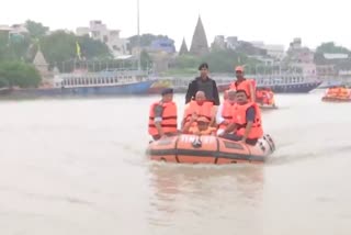 uttar-pradesh-cm-yogi-adityanath-inspects-flood-affected-areas-in-varanasi