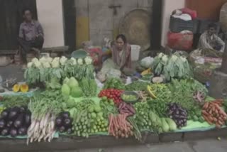Vegetables Pulses Price in Gujarat શાકભાજી કઠોળના ભાવ પહોંચ્યા આસમાને