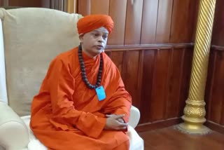 Murugha Mutt Swamiji Shivamurthy Murugha Sharanaru Arrested in sexually assaulting case