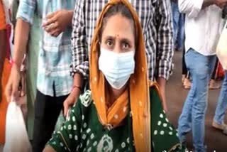 બપ્પાનાી દર્શન માટે ગુજરાતથી મુંબઈ પહોંચ્યા કેન્સરના દર્દી સુશીલા મોદી