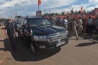 Crowds welcomed Prime Minister Modi in Mangalore