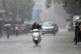 മഴയ്ക്ക് സാധ്യത  നാല് ജില്ലകളിൽ യെല്ലോ അലർട്ട്  kerala intense rain  kerala intense rain alert isolated places