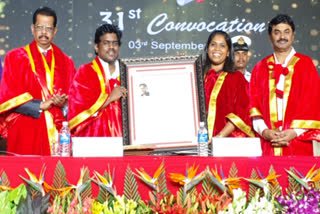 யுவன் சங்கர் ராஜாவுக்கு கௌரவ டாக்டர் பட்டம்; டாக்டர் யுவனுக்கு ரசிகர்கள் வாழ்த்து