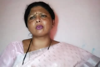 Sushma Andhare On Devendra Fadnavis
