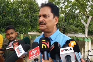 minister samir das says about state level teacher award