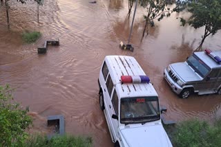 rain-effect-death-due-to-house-wall-collapse-in-chamarajanagar