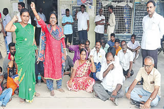 Farmer Ratnams family members