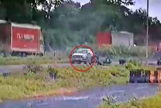 s-mistry-car-cctv-video-before-accident-in-palghar