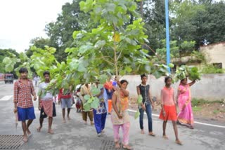 Khunti tribal festival Karam preparation