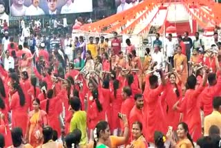 lezim-dance-in-ganesh-procession-at-vijaypur