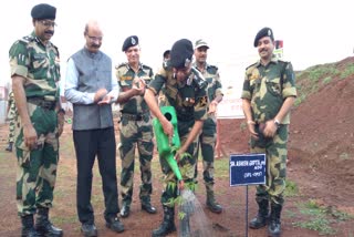 BSF ADG Ashish Gupta durg visit