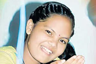 14 year old girl student dies in school hostel at Kagaznagar