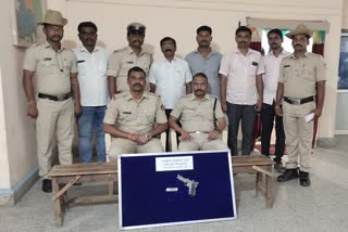 supply-of-country-made-pistol-from-madhya-pradesh-to-kalaburagi-two-arrested