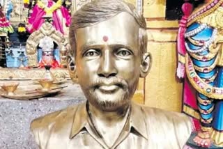 வீரப்பனின் கிராமம் சாமியாகக் கும்பிடும் வனத்துறை அதிகாரி ஸ்ரீனிவாஸ்..!